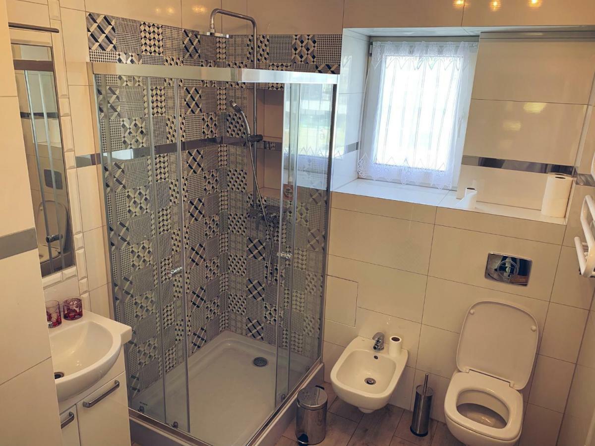 Апартаменти Apartament Bohaterow Westerplatte 20 ЗеленаГура Екстер'єр фото